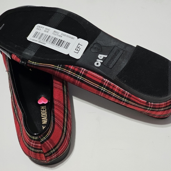 Steve Madden Red Vivi Plaid Girl Flats With Chunky Chain Size2 NWT - Picture 5 of 11